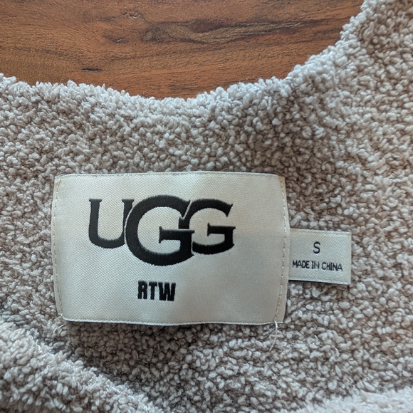 UGG Women's Tan Sleeveless Top - Picture 2 of 10